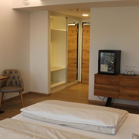 Hotel Poellners 20 Min Von Muenchen Hbf Petershausen Εξωτερικό φωτογραφία