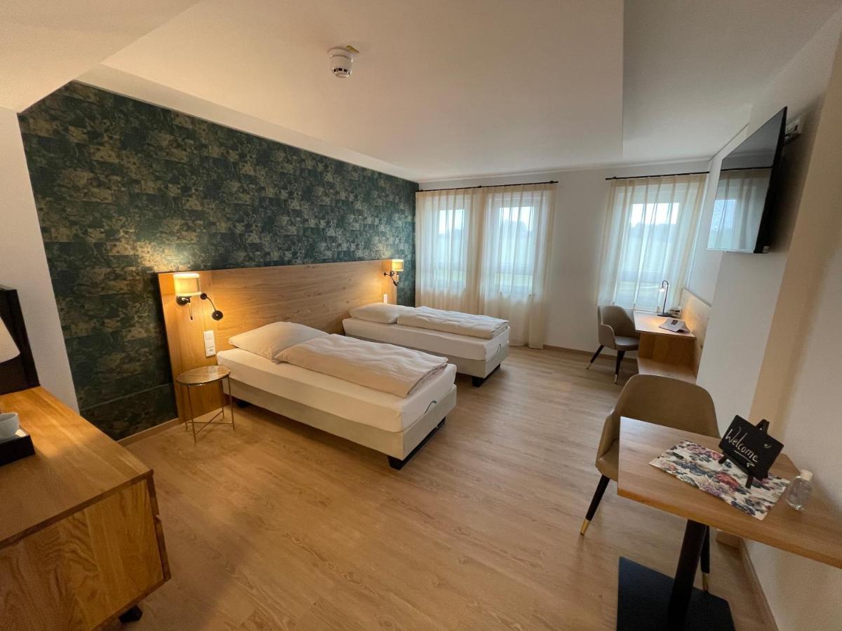 Hotel Poellners 20 Min Von Muenchen Hbf Petershausen Εξωτερικό φωτογραφία