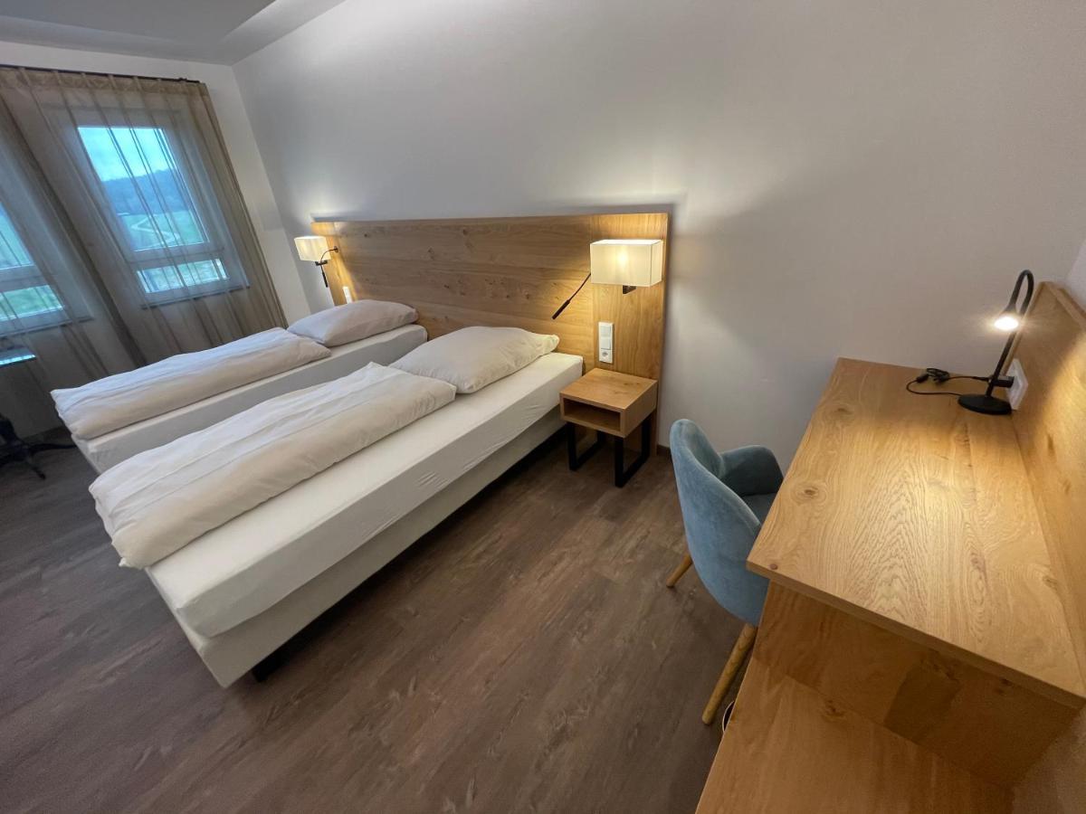 Hotel Poellners 20 Min Von Muenchen Hbf Petershausen Εξωτερικό φωτογραφία