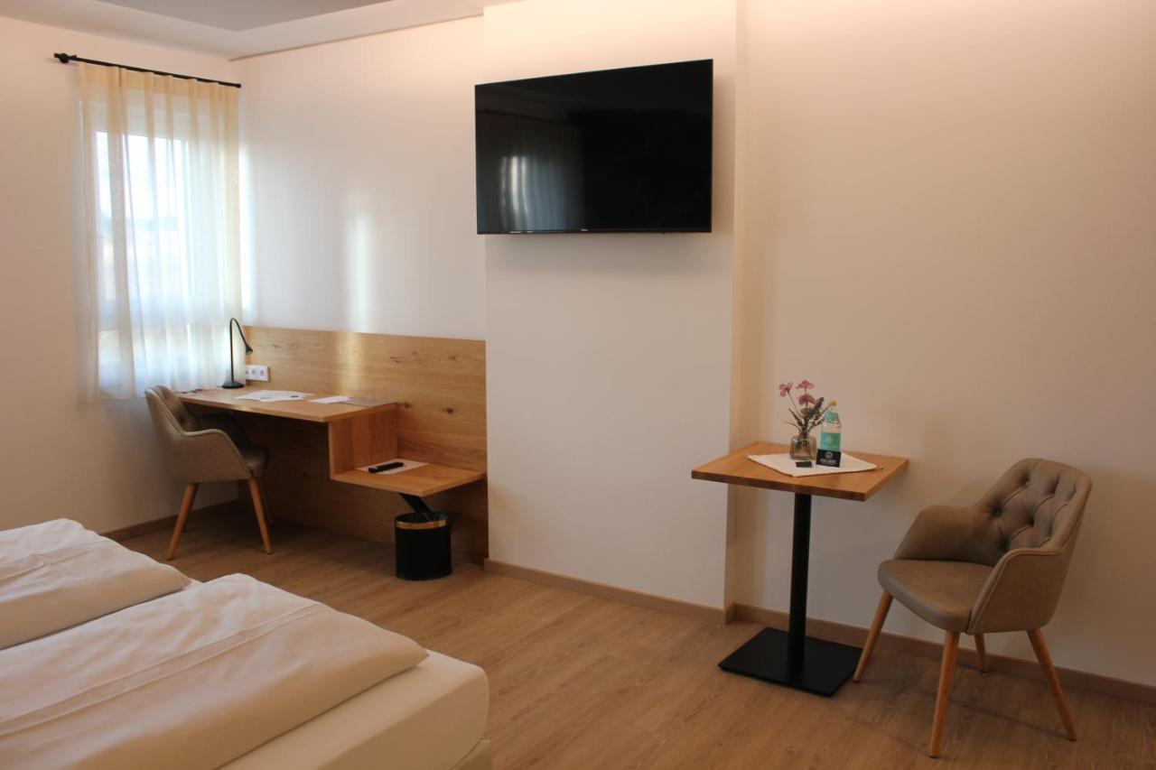 Hotel Poellners 20 Min Von Muenchen Hbf Petershausen Εξωτερικό φωτογραφία